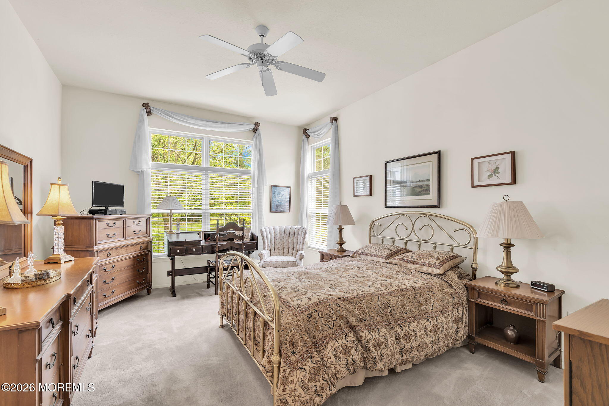 16 Bellflower Drive Lakewood NJ 08701