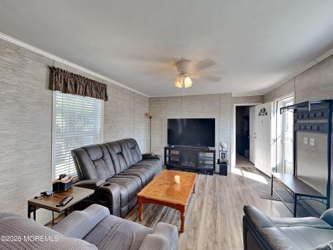 411 4th Street Jackson NJ 08527