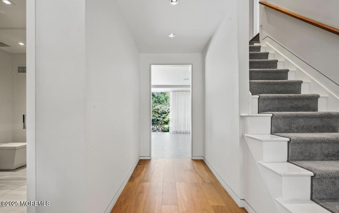 14 Kathy Street Kendall Park NJ 08824