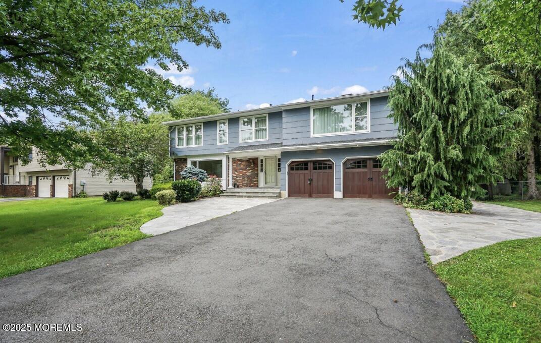 14 Kathy Street Kendall Park NJ 08824