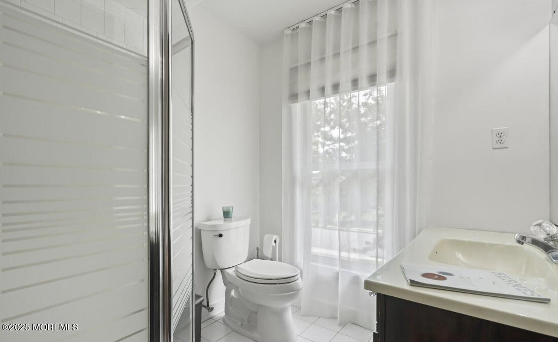 14 Kathy Street Kendall Park NJ 08824