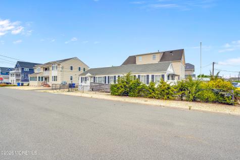 202 5TH Avenue Ortley Beach NJ 08751
