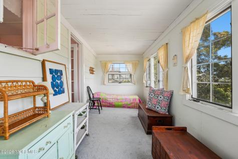 876 East Avenue Mantoloking NJ 08738