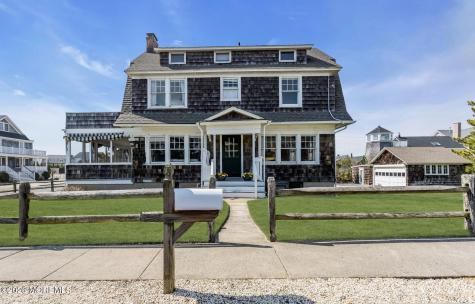 876 East Avenue Mantoloking NJ 08738