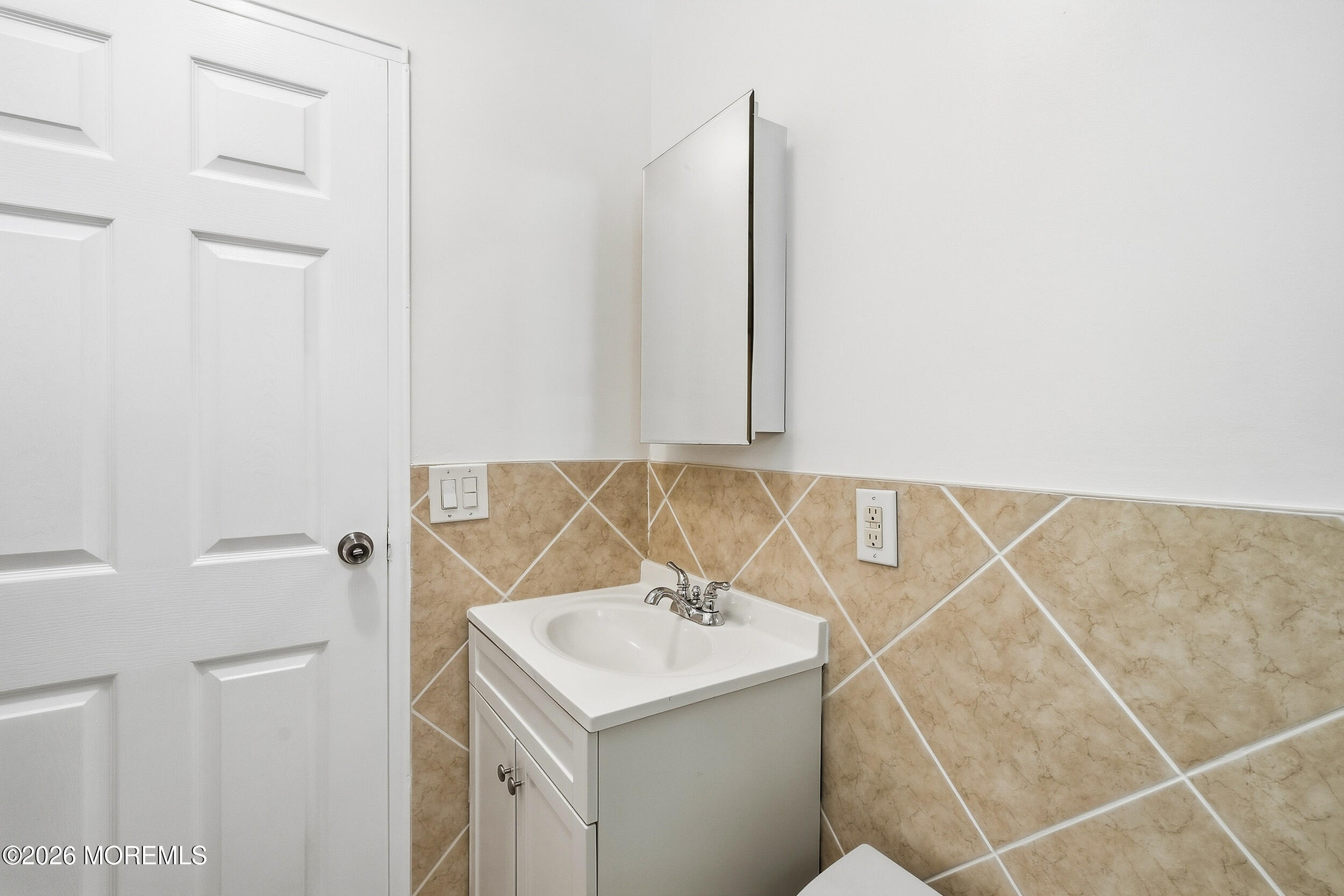 27A Pheasant Street Manchester NJ 08759