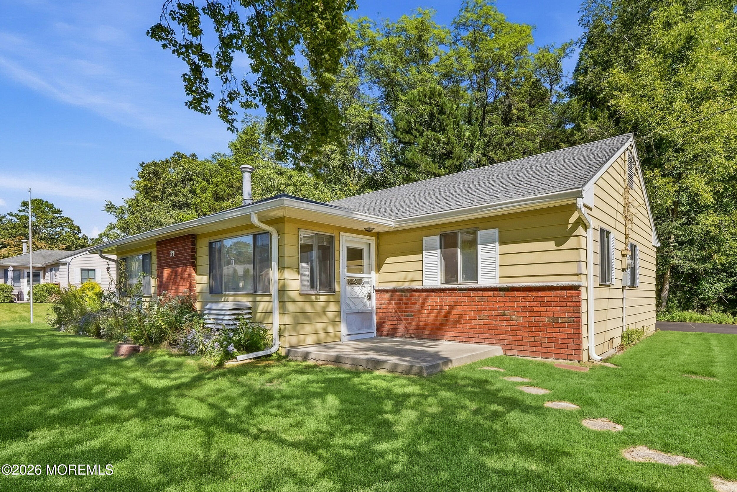 27A Pheasant Street Manchester NJ 08759