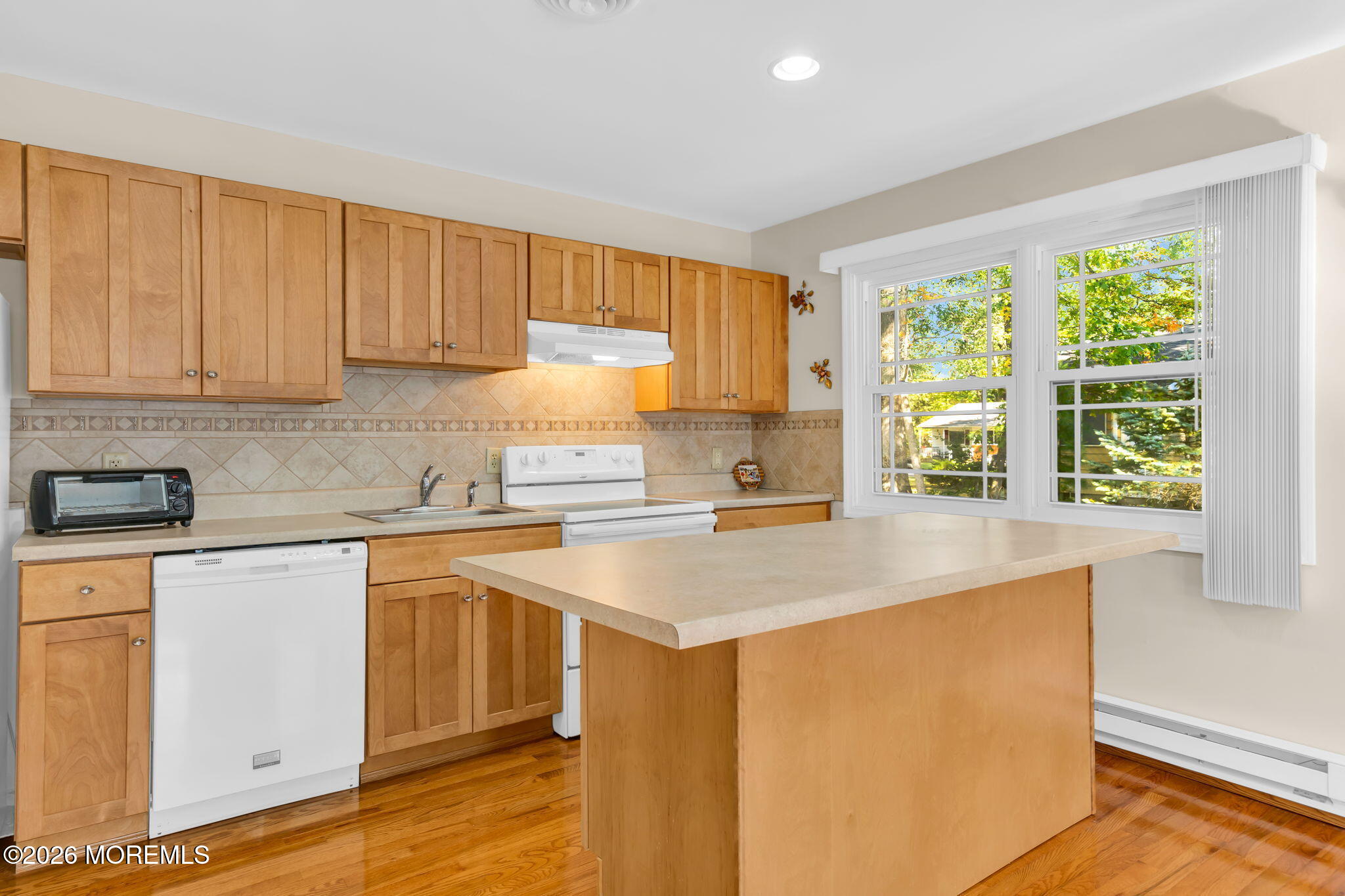 5 Nebraska Road Whiting NJ 08759