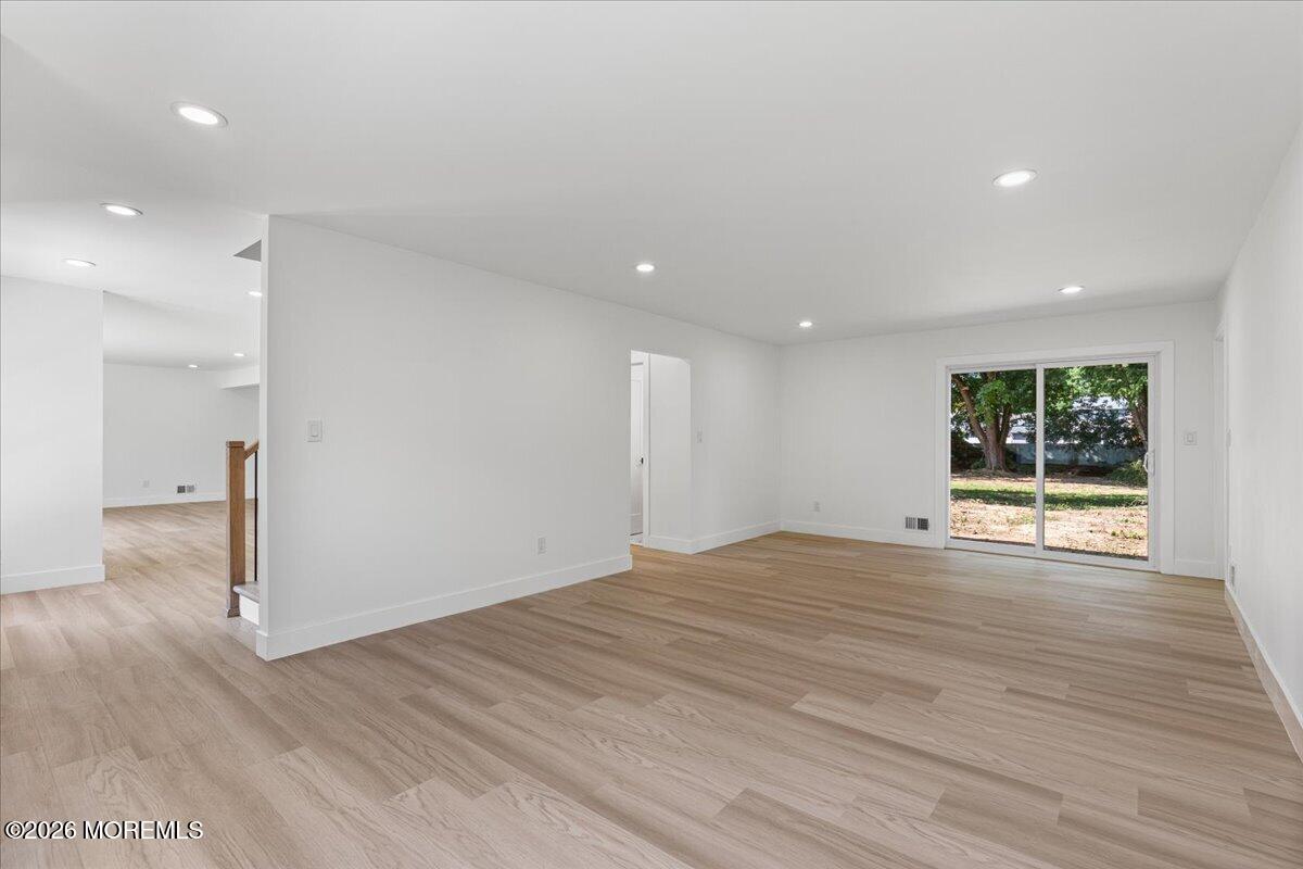 6 Geanne Way Marlboro NJ 07746