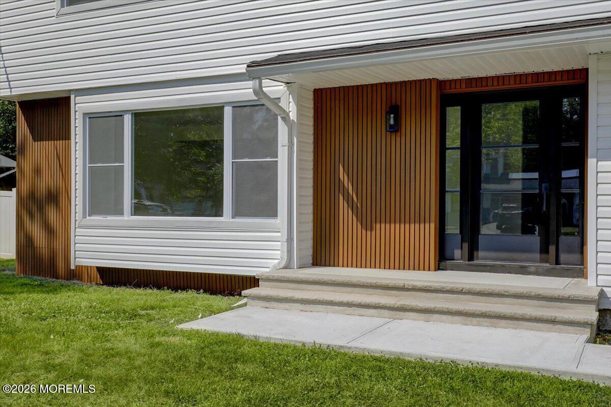 6 Geanne Way Marlboro NJ 07746