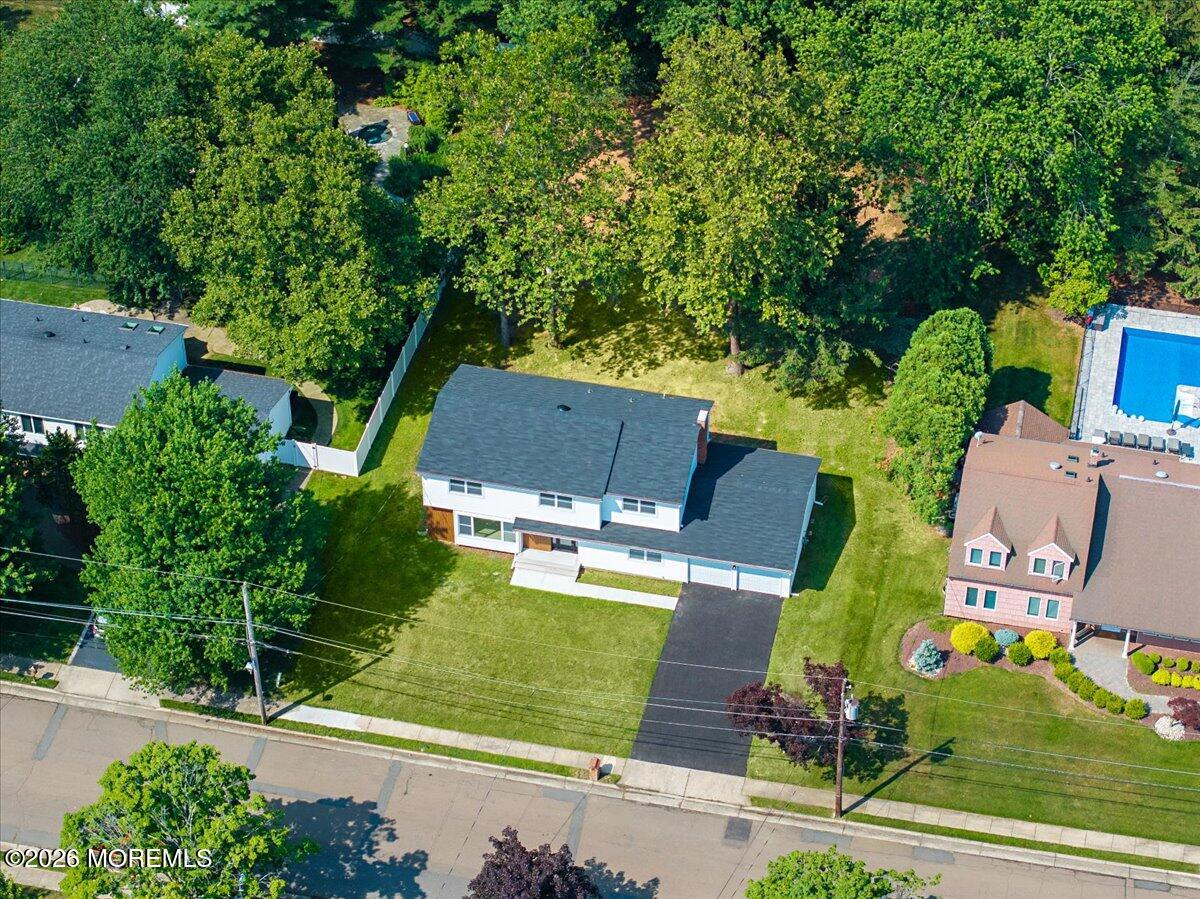 6 Geanne Way Marlboro NJ 07746