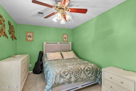 190 Hudson Avenue Middletown NJ 07748