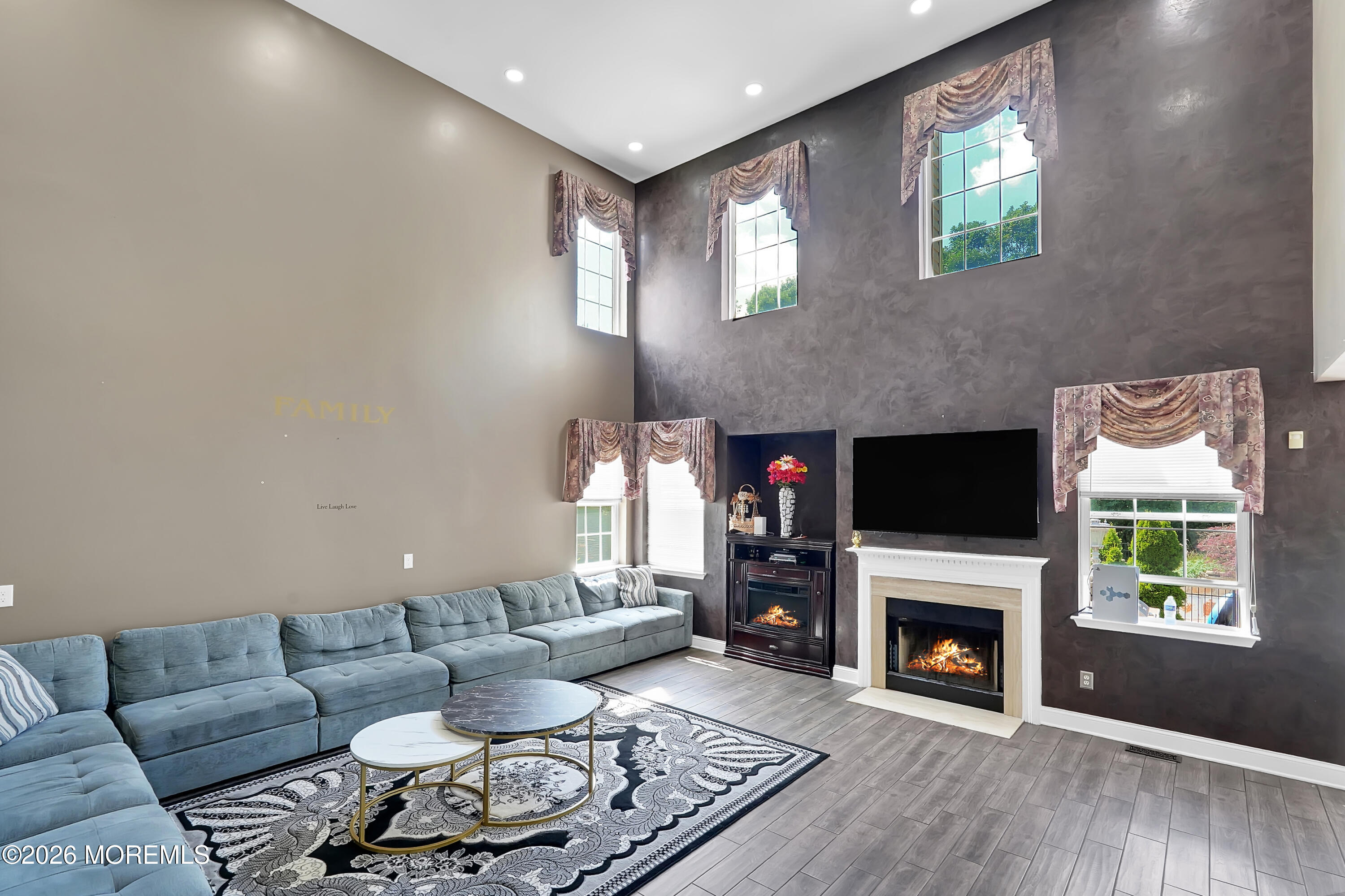 2 Stonehenge Court Jackson NJ 08527