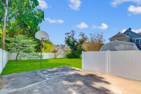 19 Murray Street Freehold NJ 07728