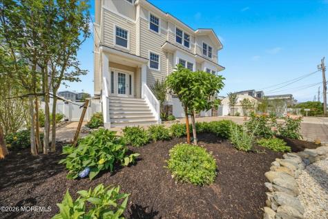 4 W Dune Lane Long Beach Twp NJ 08008