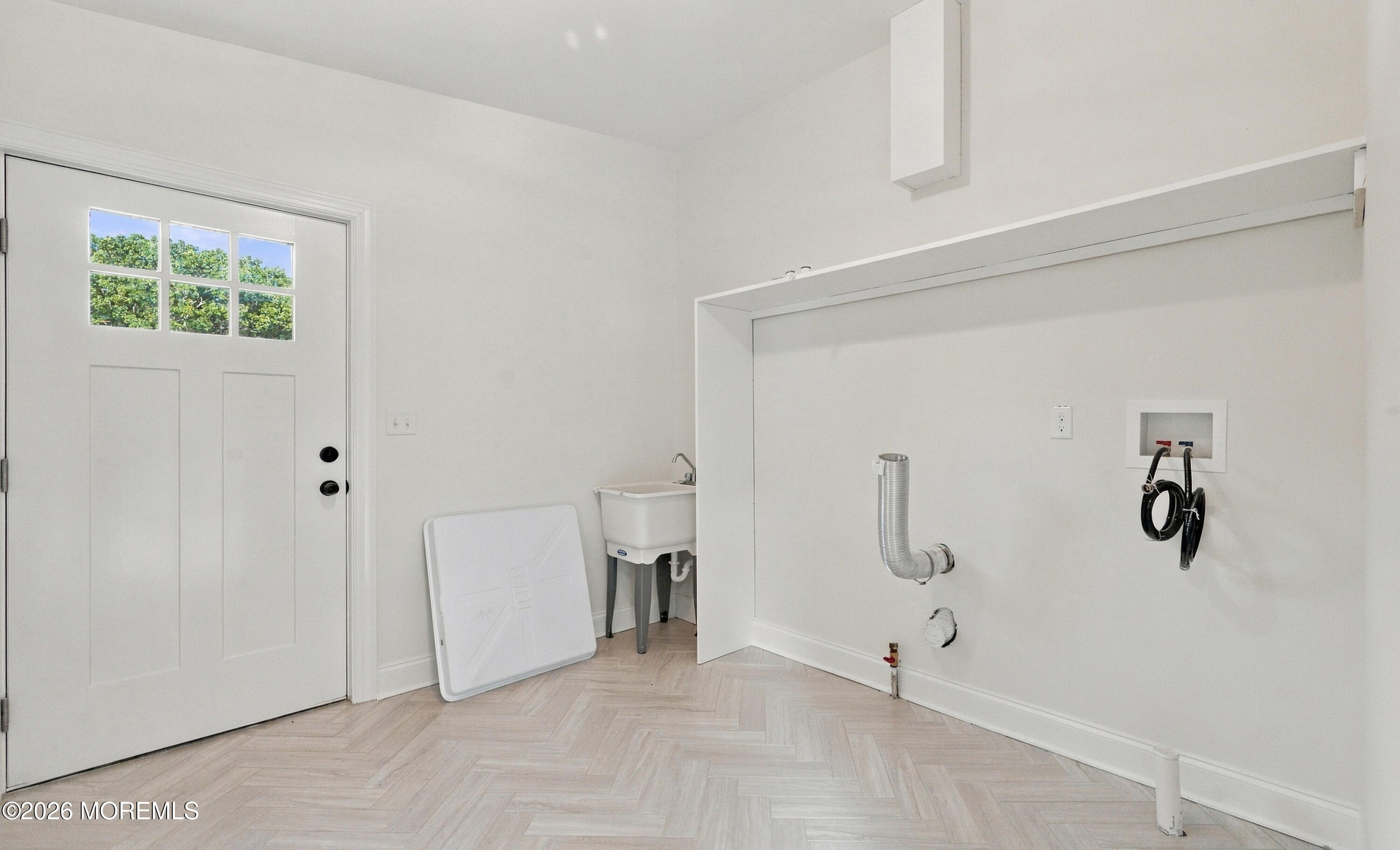 3 E Caines Drive Cream Ridge NJ 08514
