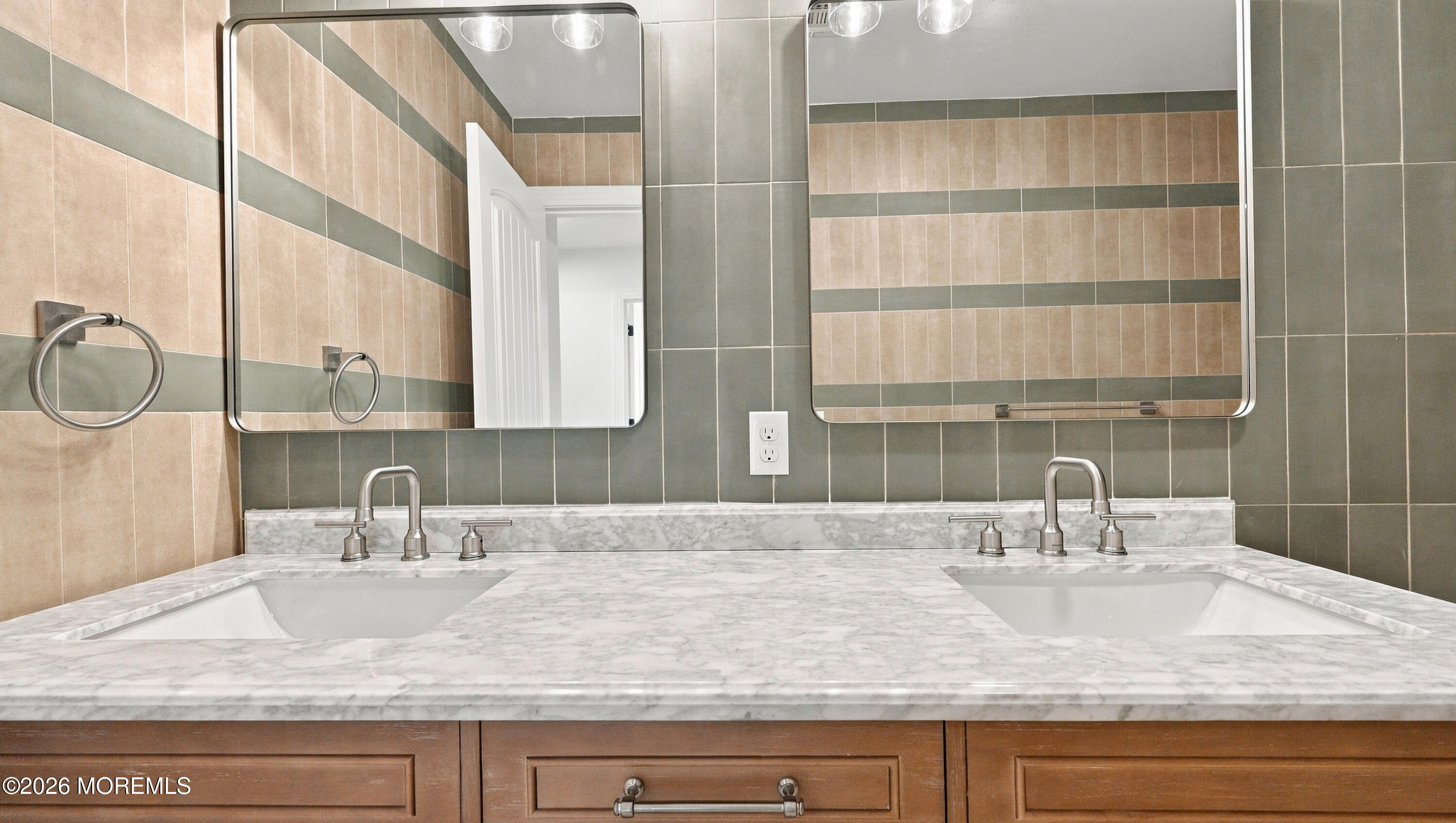 3 E Caines Drive Cream Ridge NJ 08514