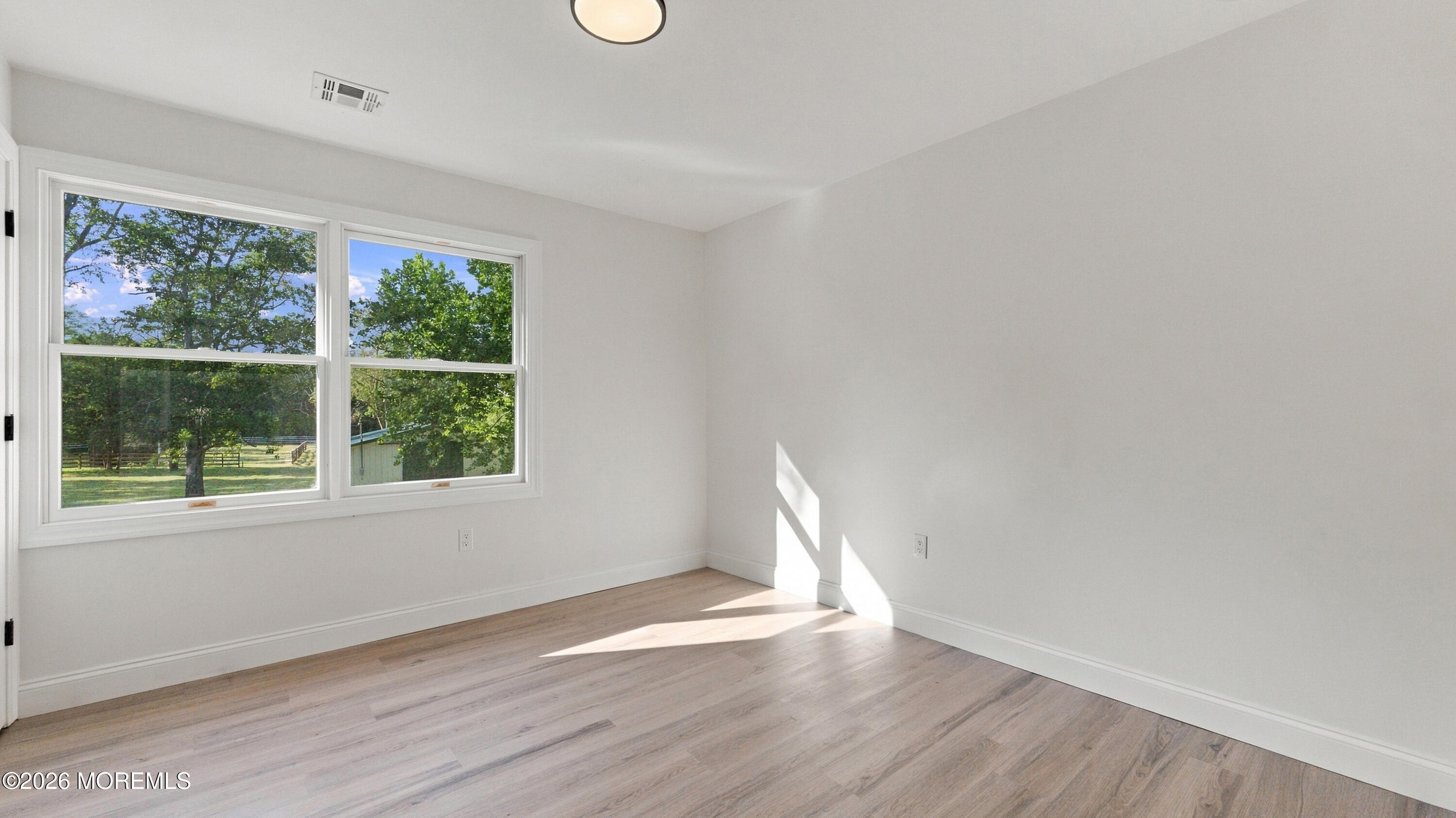 3 E Caines Drive Cream Ridge NJ 08514