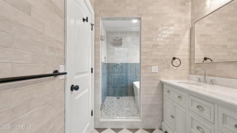 3 E Caines Drive Cream Ridge NJ 08514