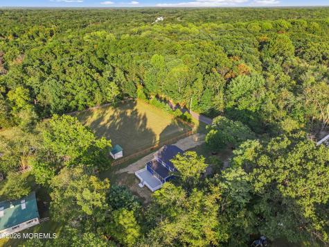 3 E Caines Drive Cream Ridge NJ 08514