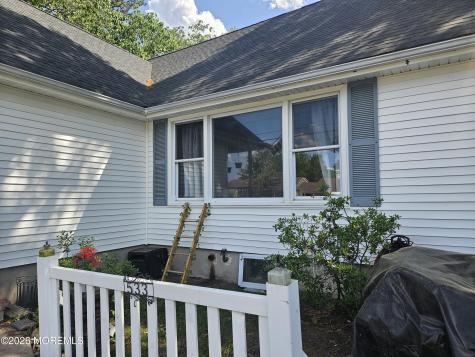 533 Huntington Avenue Pine Beach NJ 08741