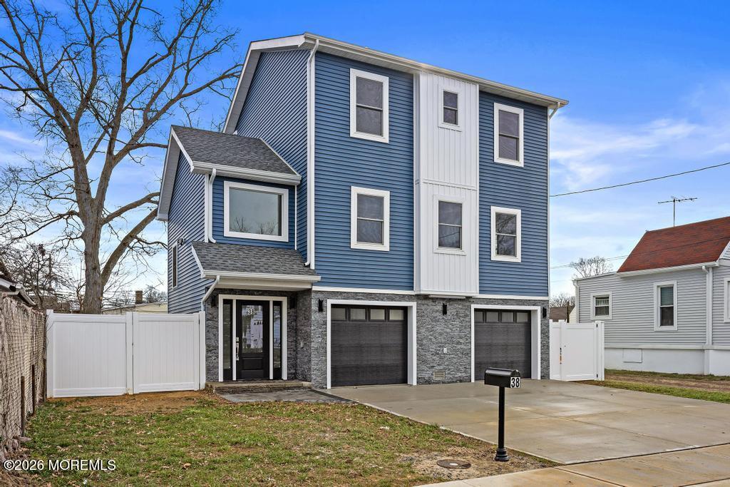 38 Navesink Avenue North Middletown NJ 07748
