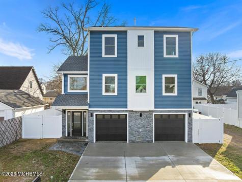 38 Navesink Avenue North Middletown NJ 07748