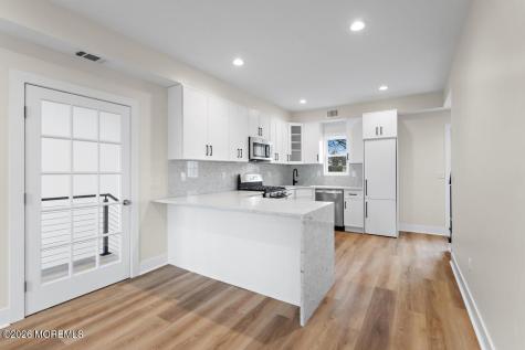 38 Navesink Avenue North Middletown NJ 07748