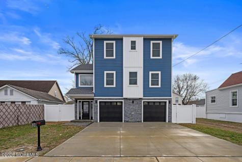38 Navesink Avenue North Middletown NJ 07748