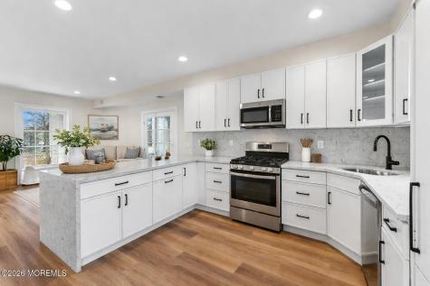 38 Navesink Avenue North Middletown NJ 07748