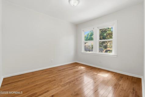35 Grand Avenue Newark NJ 07102