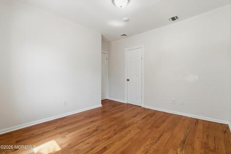 35 Grand Avenue Newark NJ 07102