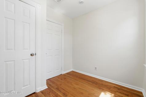 35 Grand Avenue Newark NJ 07102