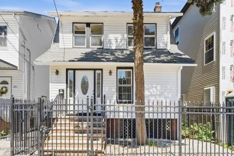 35 Grand Avenue Newark NJ 07102