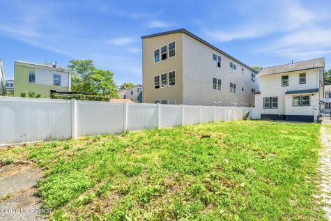 35 Grand Avenue Newark NJ 07102