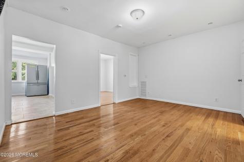 35 Grand Avenue Newark NJ 07102