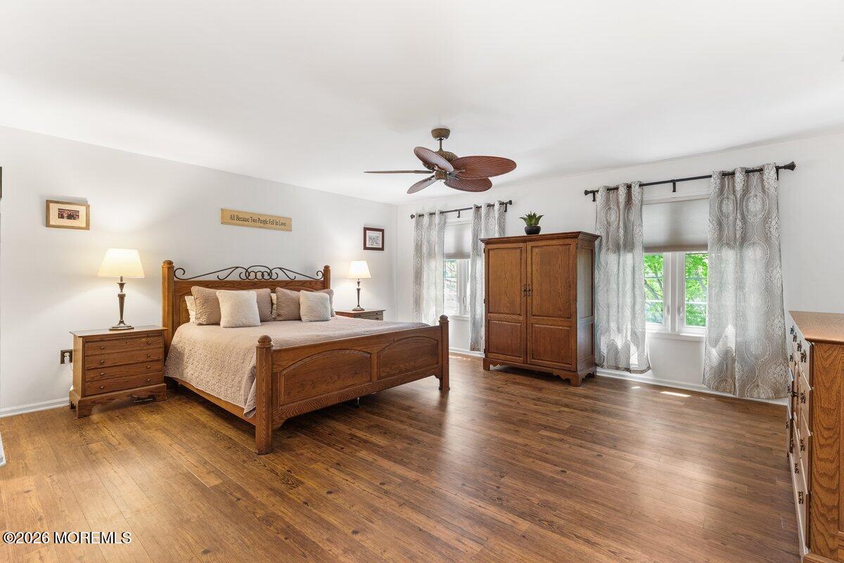 5 Ridge Hill Way Holmdel NJ 07733