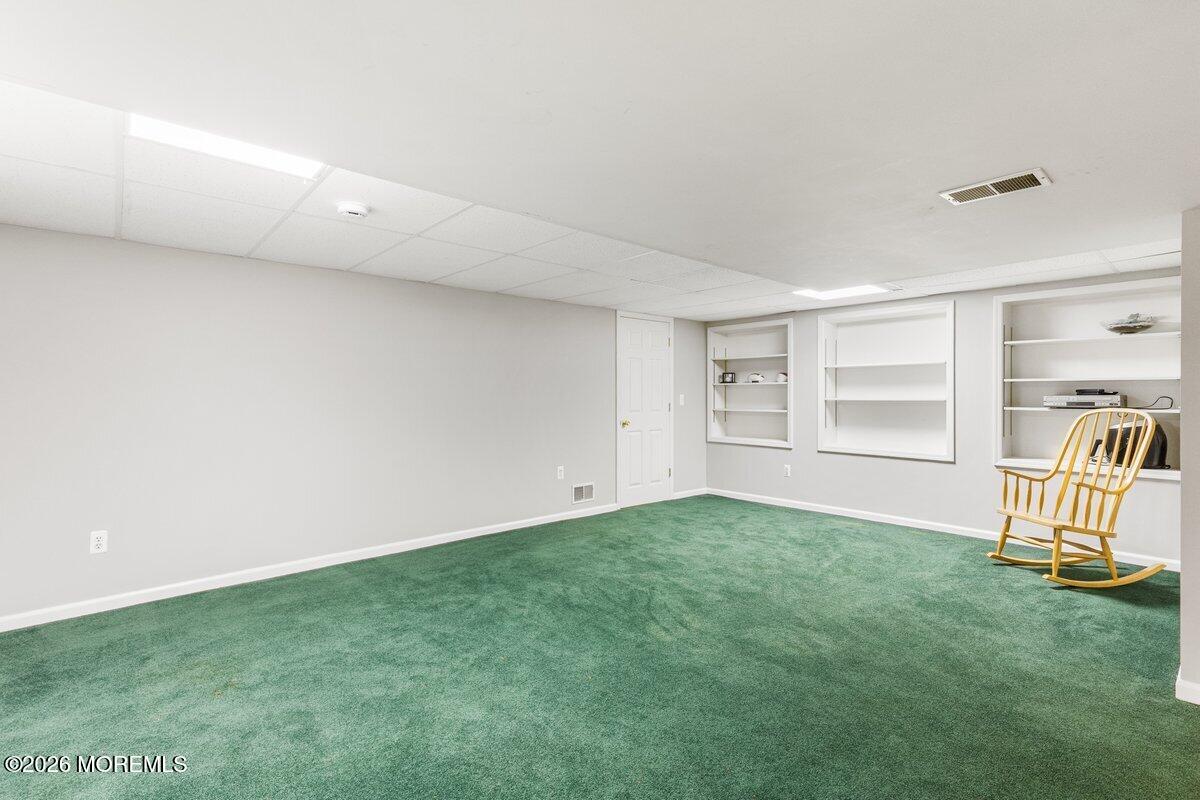 5 Ridge Hill Way Holmdel NJ 07733