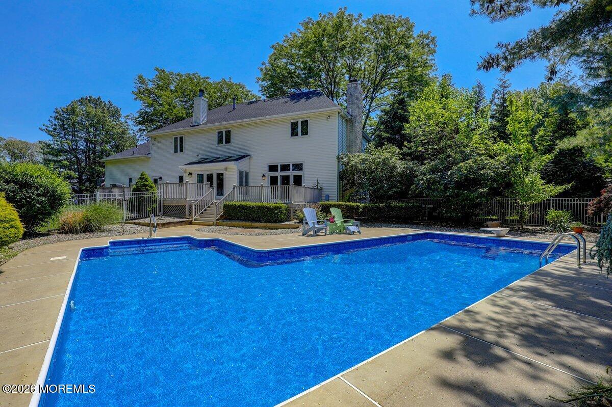 5 Ridge Hill Way Holmdel NJ 07733