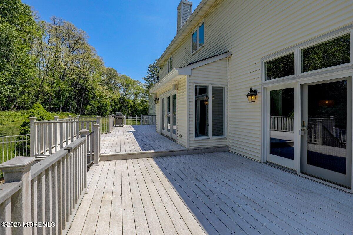 5 Ridge Hill Way Holmdel NJ 07733