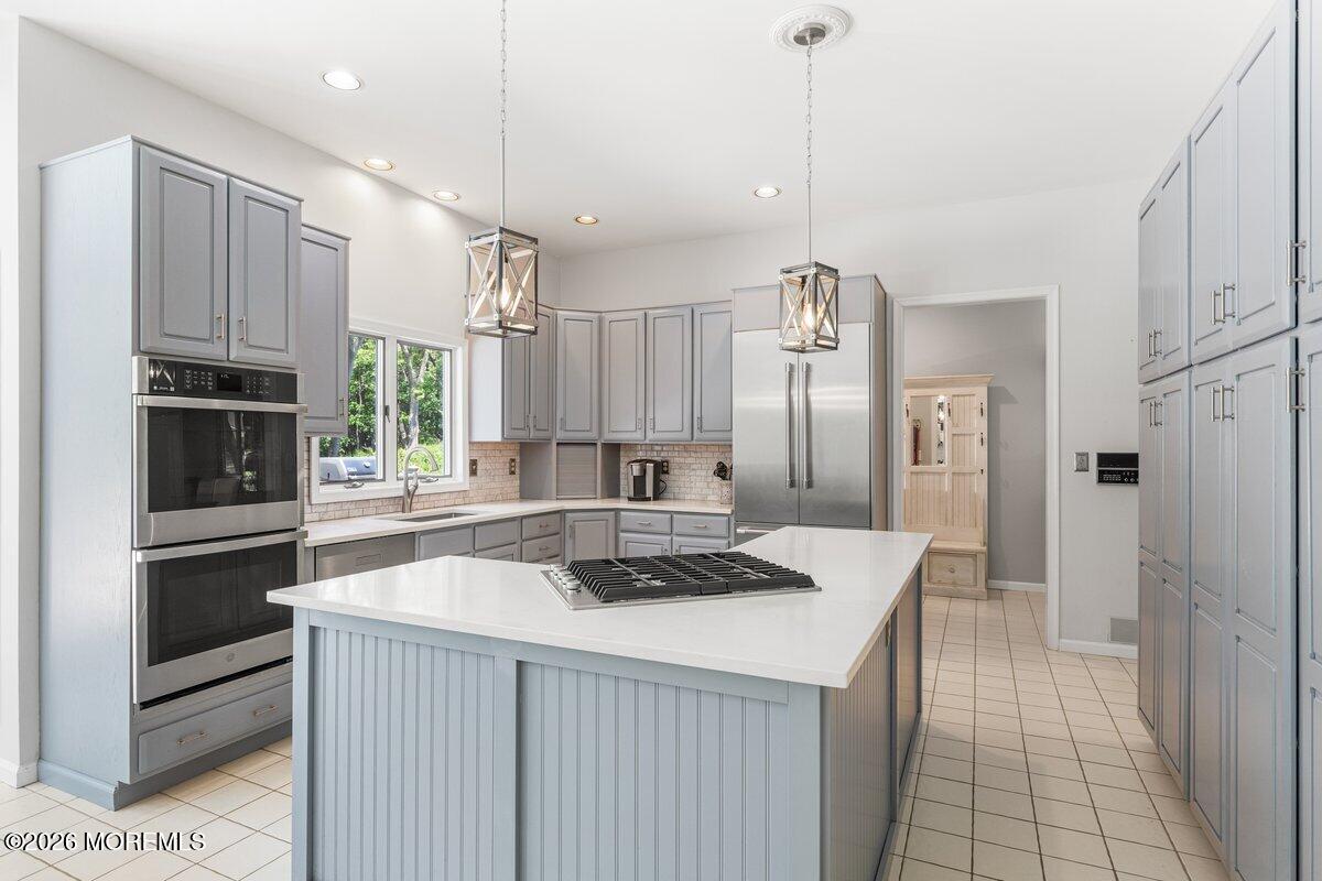 5 Ridge Hill Way Holmdel NJ 07733