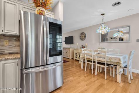 717B Buckingham Drive Lakewood NJ 08701