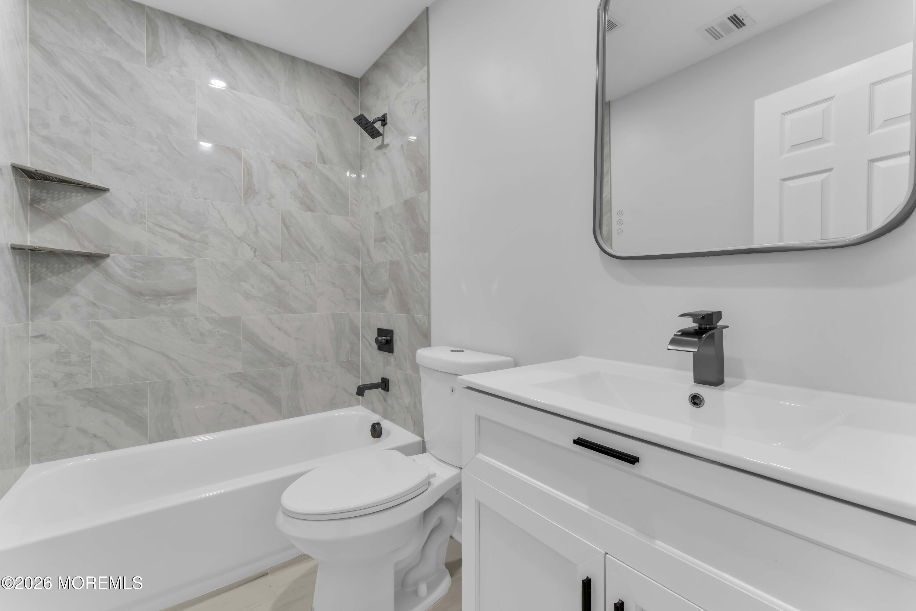 109 Edinburgh Court Toms River NJ 08757