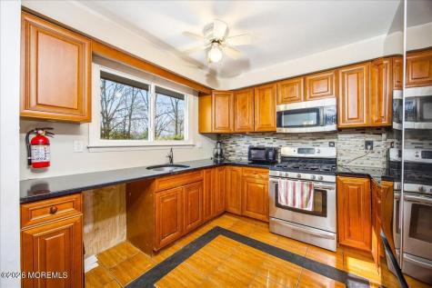 7 Cooper Drive Somers Point NJ 08244