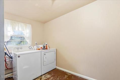 7 Cooper Drive Somers Point NJ 08244