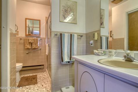 1 Moccasin Drive Whiting NJ 08759