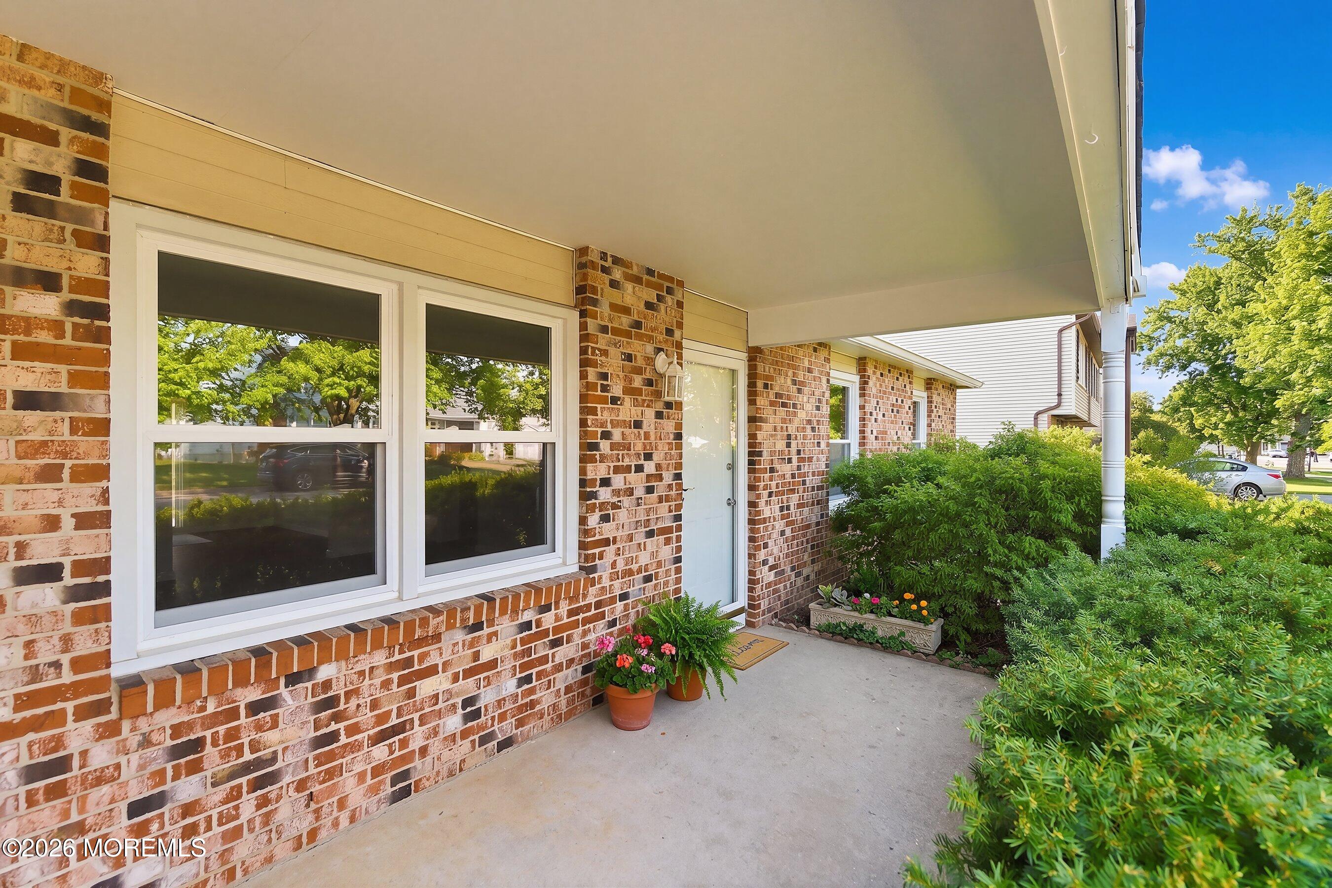 10 Lilac Place Howell NJ 07731