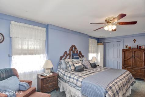 16 Cheesequake Road Sayreville NJ 08872
