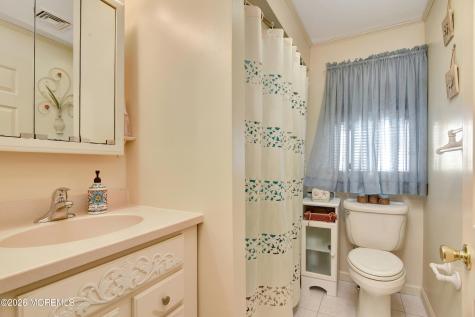 16 Cheesequake Road Sayreville NJ 08872
