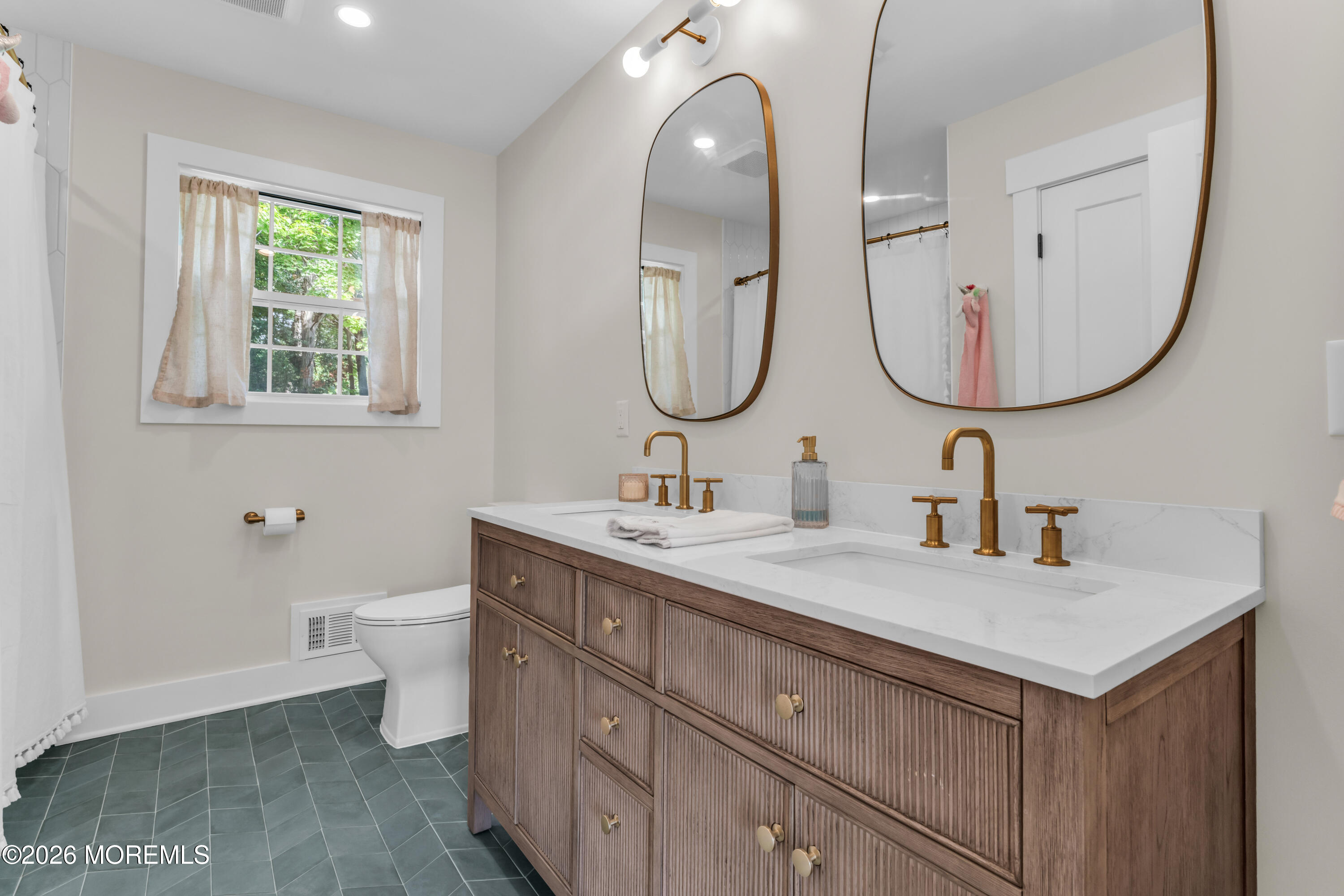 1602 Marigold Avenue Manasquan NJ 08736