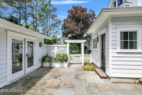 15 Haggers Lane Fair Haven NJ 07704